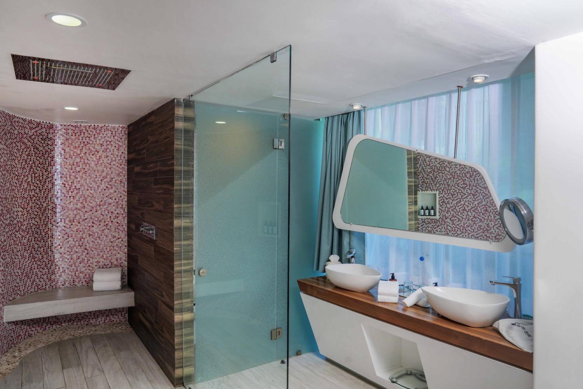 The Carmen Hotel - Ocean Front (Adults Only) Playa del Carmen Kültér fotó