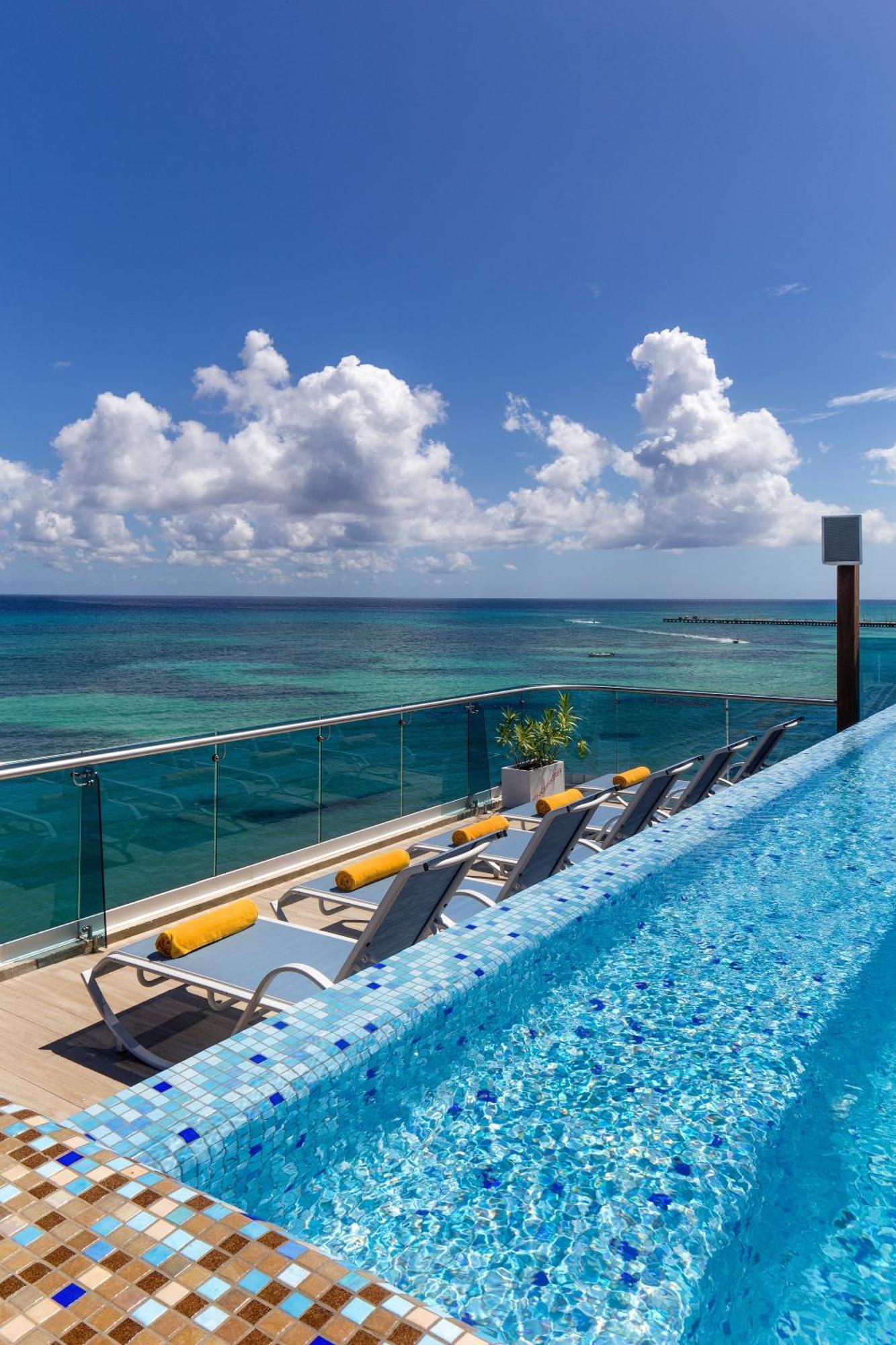 The Carmen Hotel - Ocean Front (Adults Only) Playa del Carmen Kültér fotó
